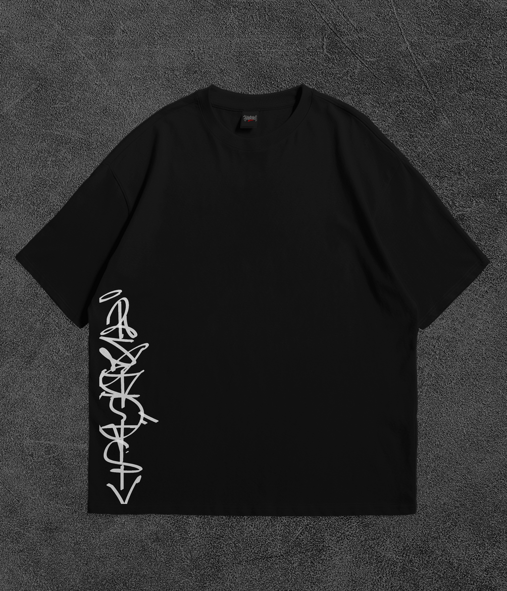 Camiseta Oversize Resistência Drop 001 — Preta
